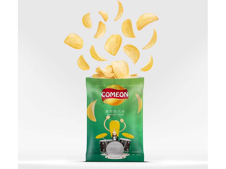 Chips de pommes de terre produites par la chaîne de fabrication de chips